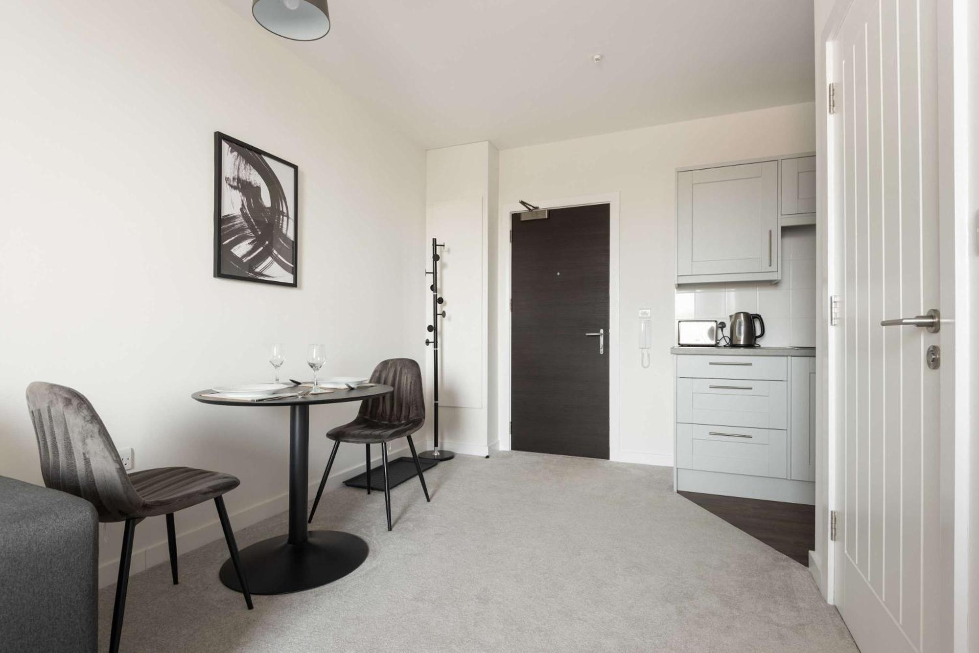 Modern & Cosy 1 Bedroom In Apartment York